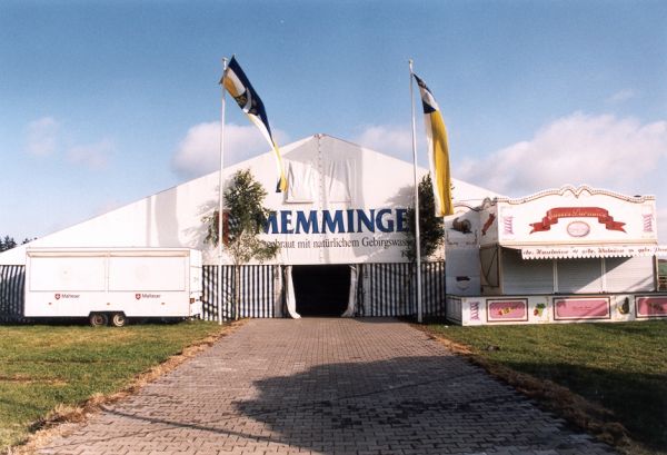 Der Zelteingang