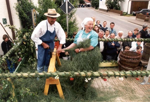 Der Festwagen Korbflechter