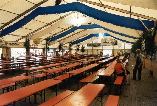 Dekoration im Festzelt