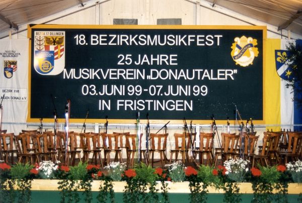 Die fertige Bühne